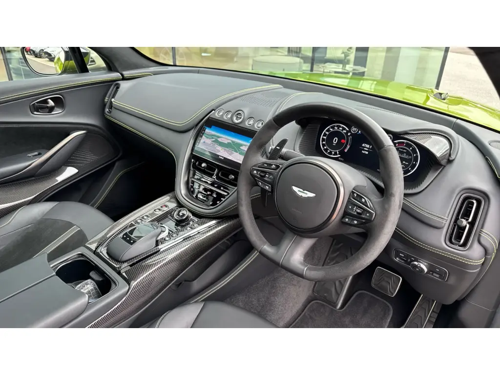 2024 DBX 707 SUV thumbnail vehicle image 2
