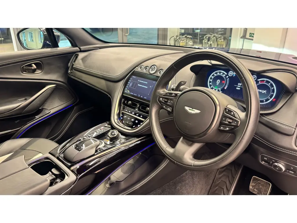 2024 DBX 707 SUV thumbnail vehicle image 2