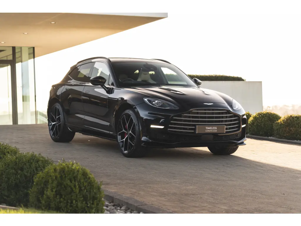 2024 DBX 707 SUV main vehicle image