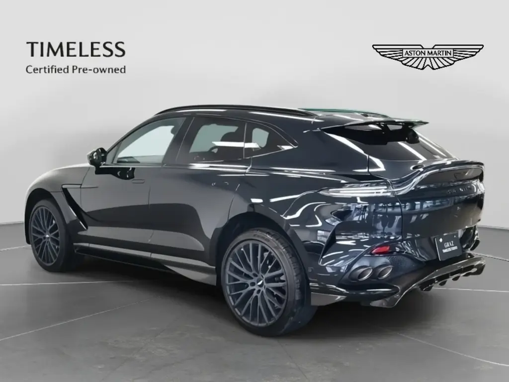 2024 DBX 707 SUV thumbnail vehicle image 1