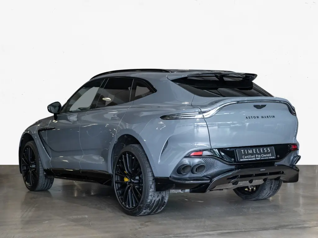 2024 DBX 707 SUV thumbnail vehicle image 1