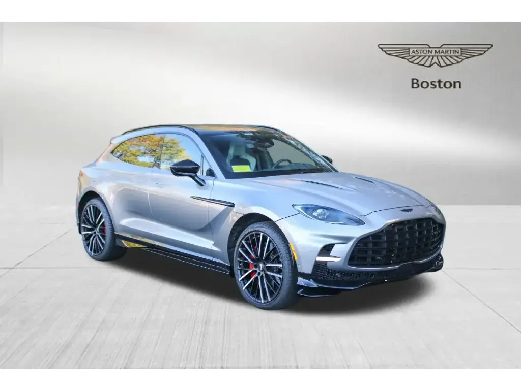 2024 DBX 707 SUV main vehicle image