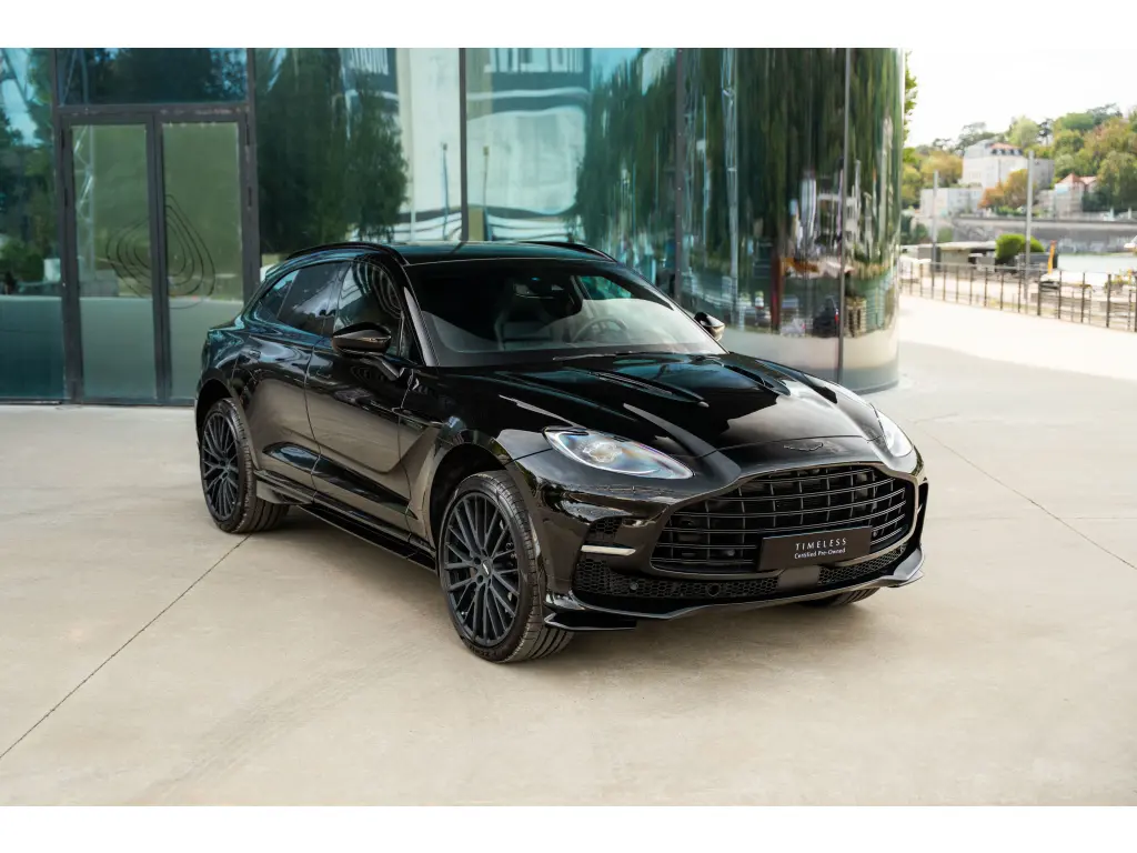 2024 DBX 707 SUV main vehicle image