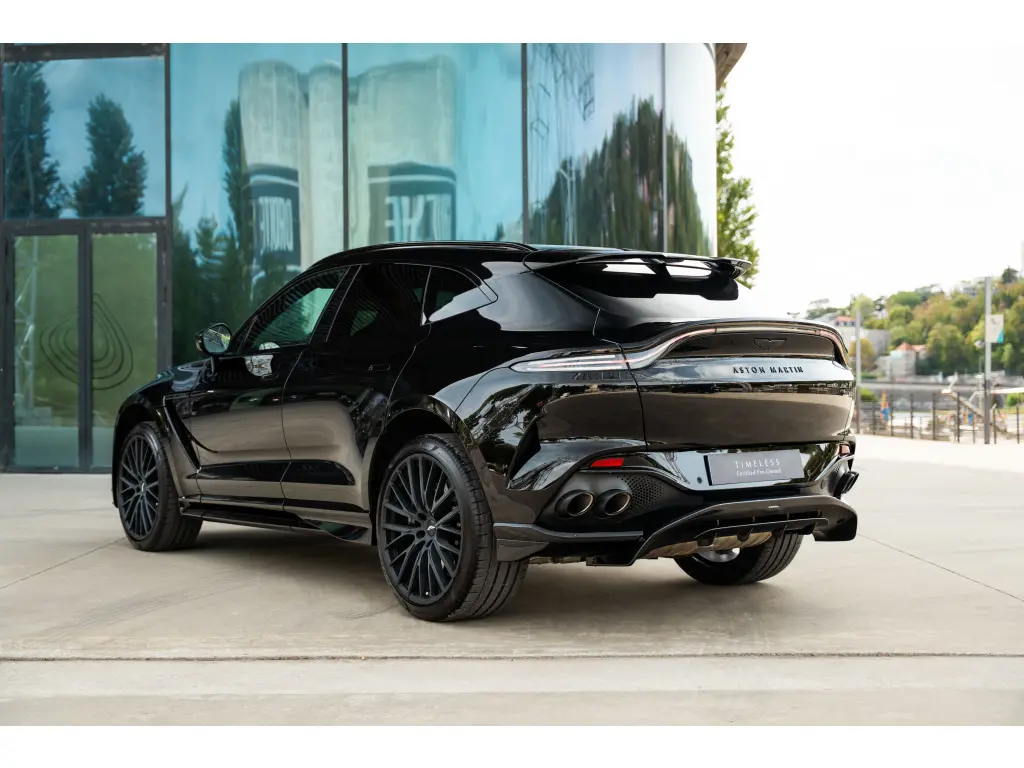 2024 DBX 707 SUV thumbnail vehicle image 1