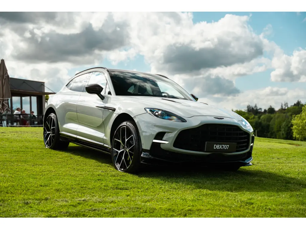 2024 DBX 707 SUV main vehicle image