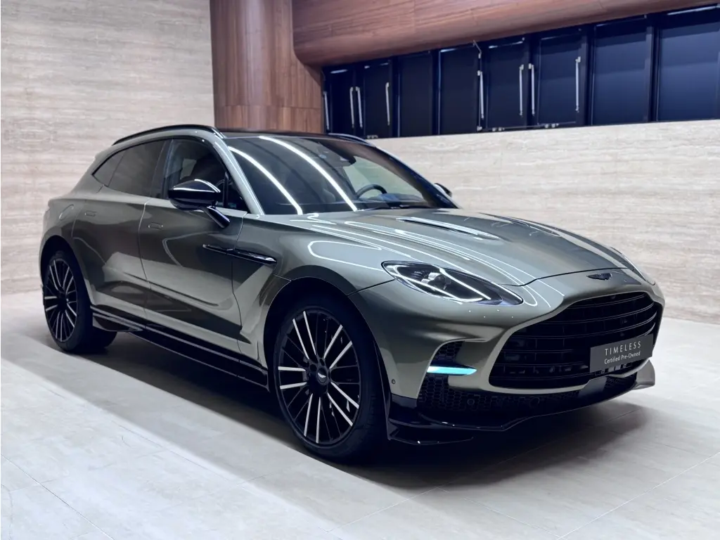 2024 DBX 707 SUV main vehicle image