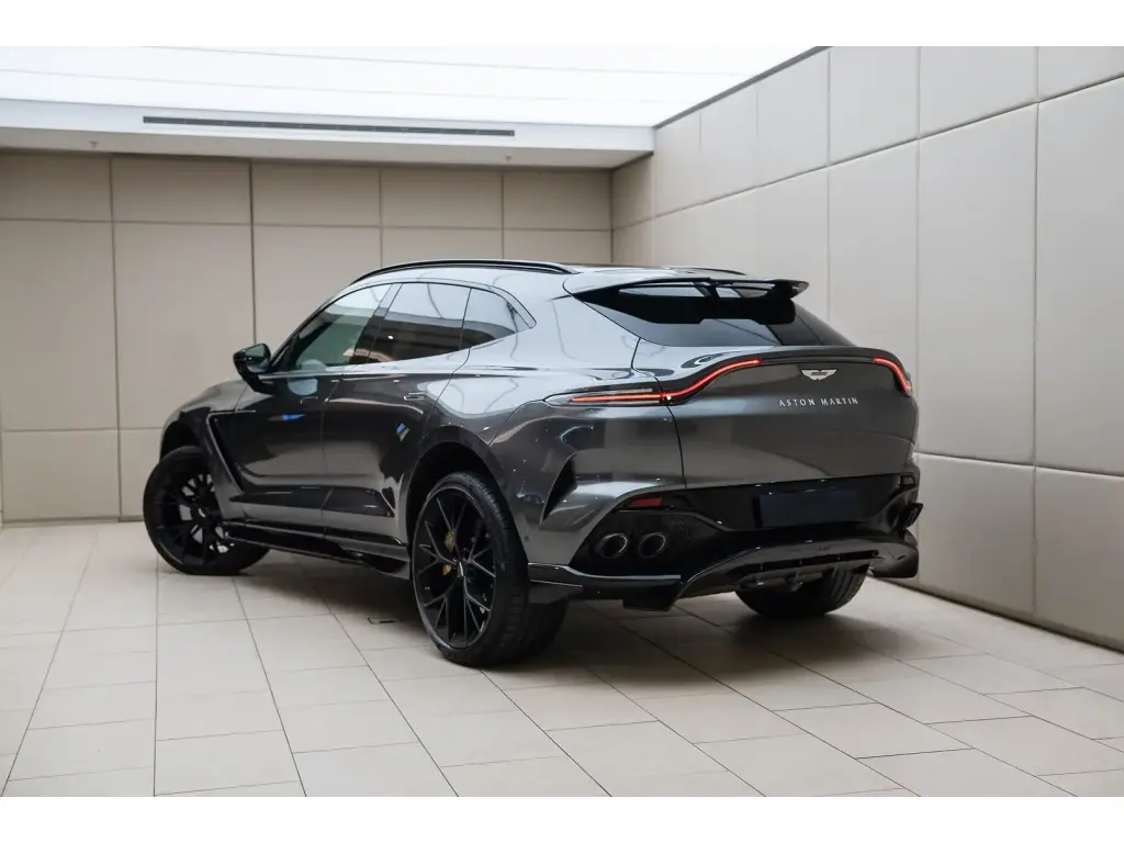 2025 DBX 707 SUV thumbnail vehicle image 1
