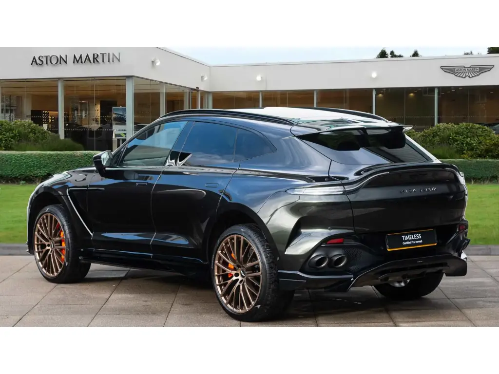 2025 DBX 707 SUV thumbnail vehicle image 1