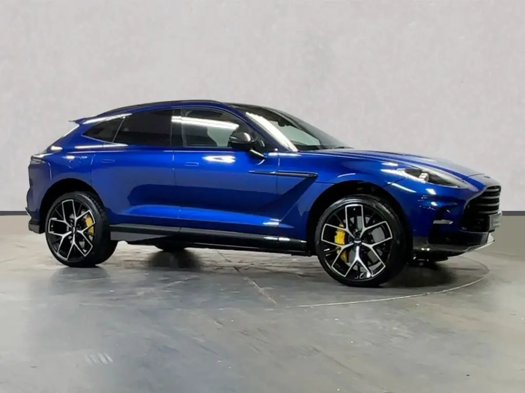 2025 DBX 707 SUV main vehicle image