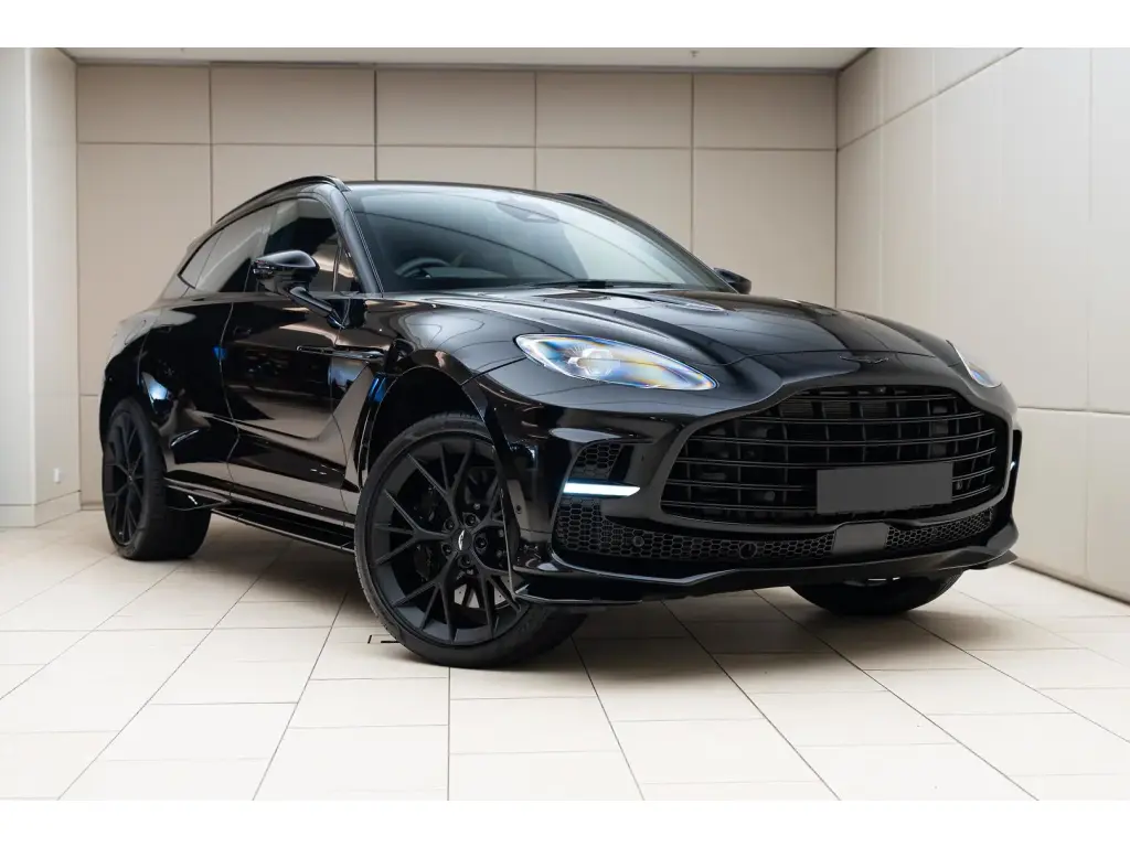 2025 DBX 707 SUV main vehicle image