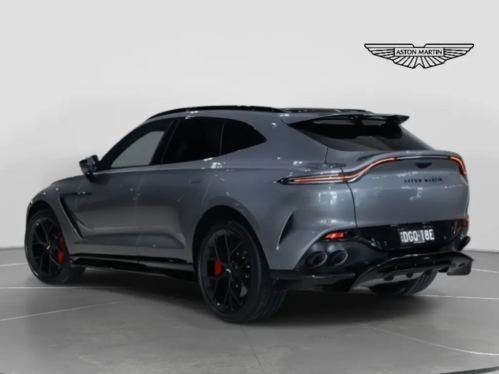 2025 DBX 707 SUV thumbnail vehicle image 1