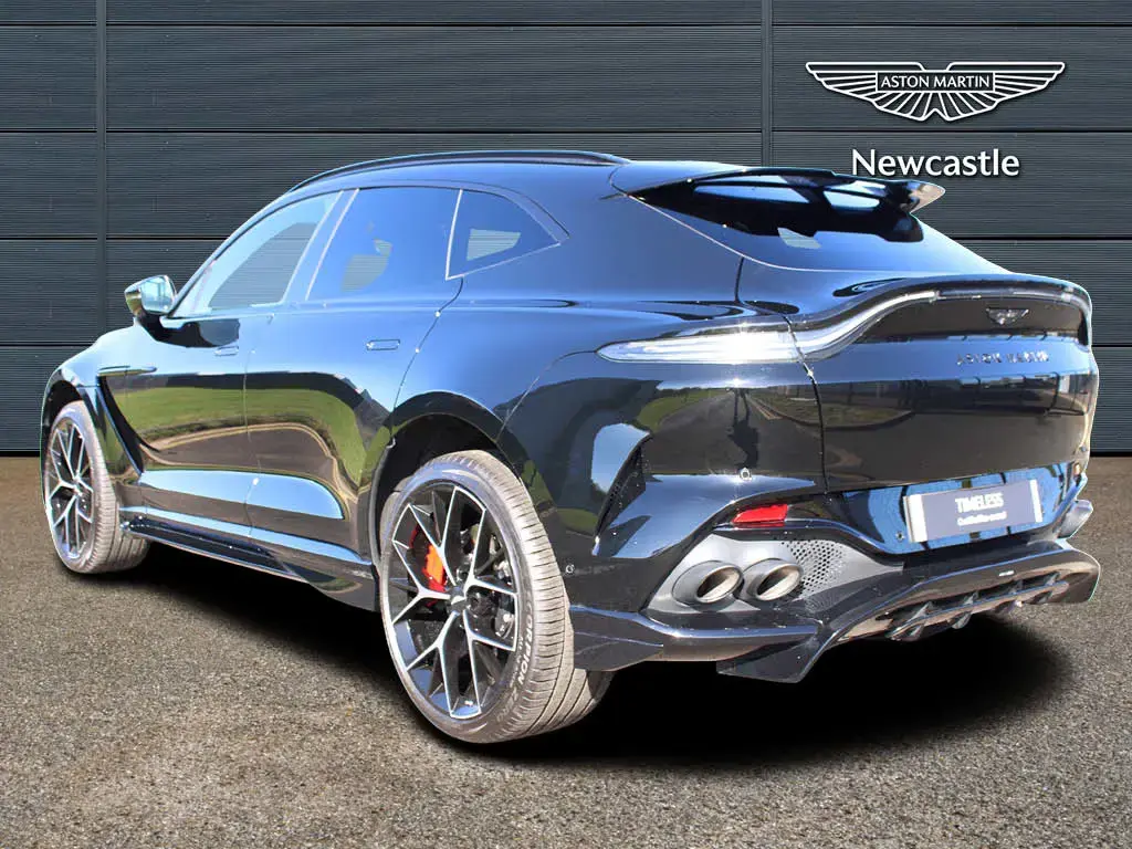 2025 DBX 707 SUV thumbnail vehicle image 1