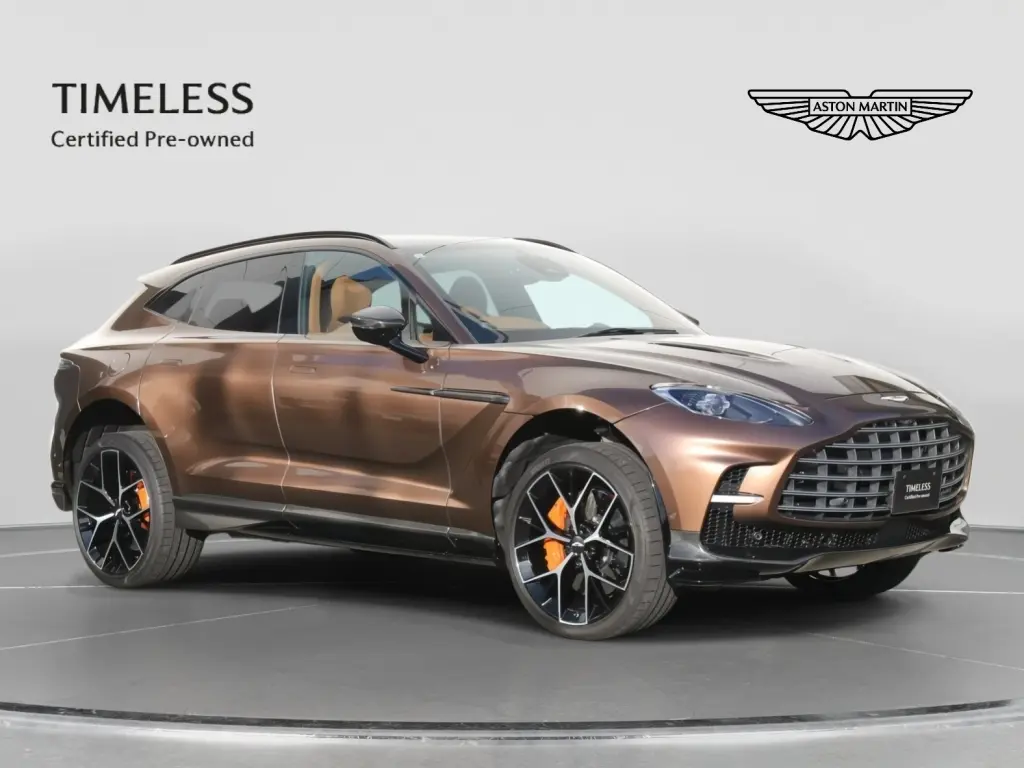 2025 DBX 707 SUV main vehicle image