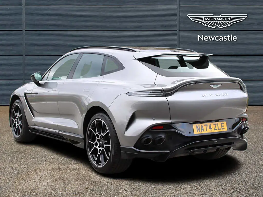 2025 DBX 707 SUV thumbnail vehicle image 1