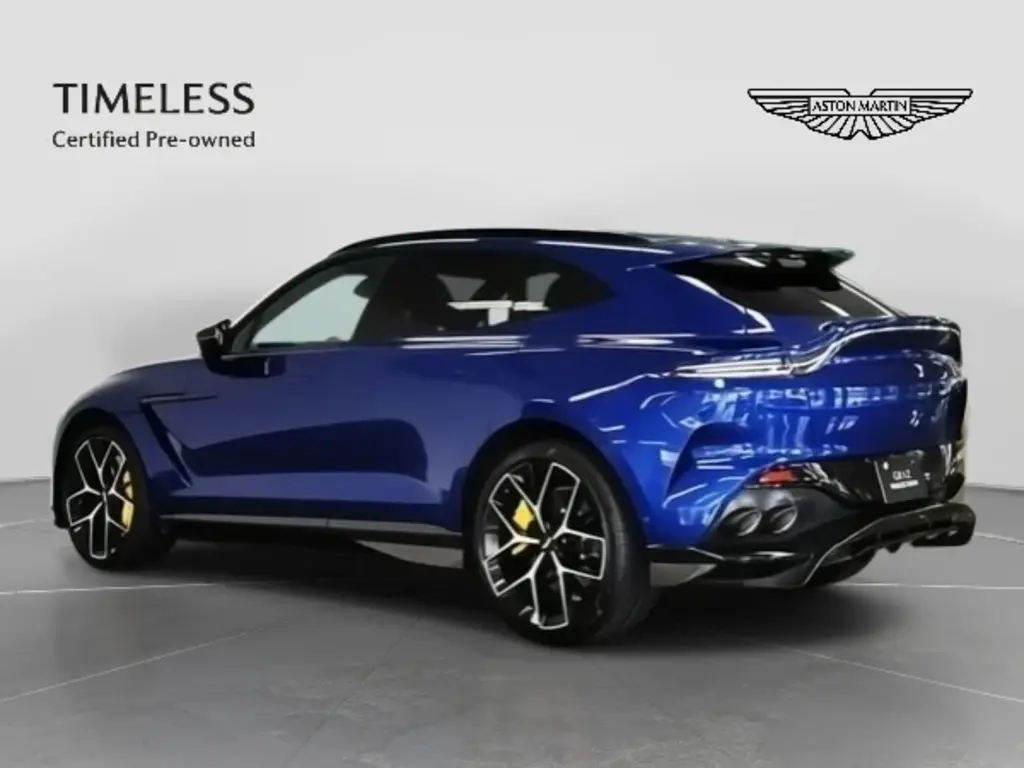 2025 DBX 707 SUV thumbnail vehicle image 1