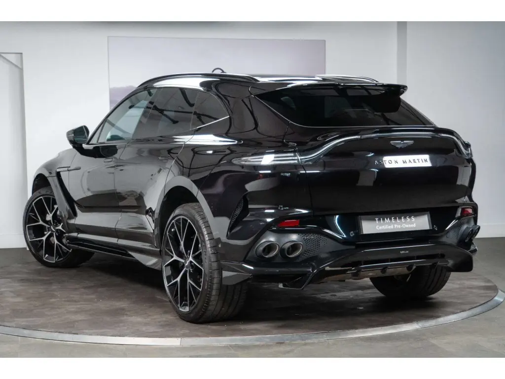 2025 DBX 707 SUV thumbnail vehicle image 1