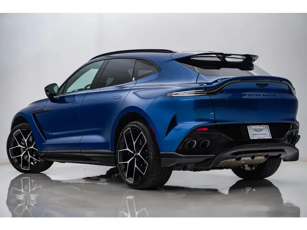 2025 DBX 707 SUV thumbnail vehicle image 1