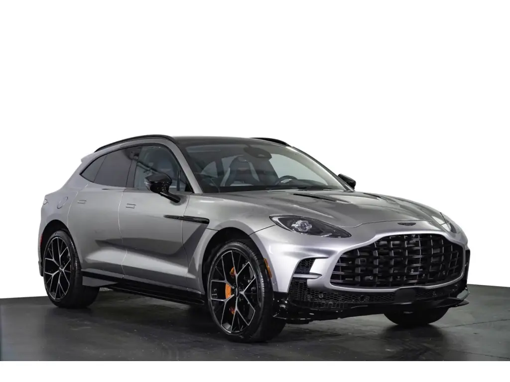2025 DBX 707 SUV main vehicle image