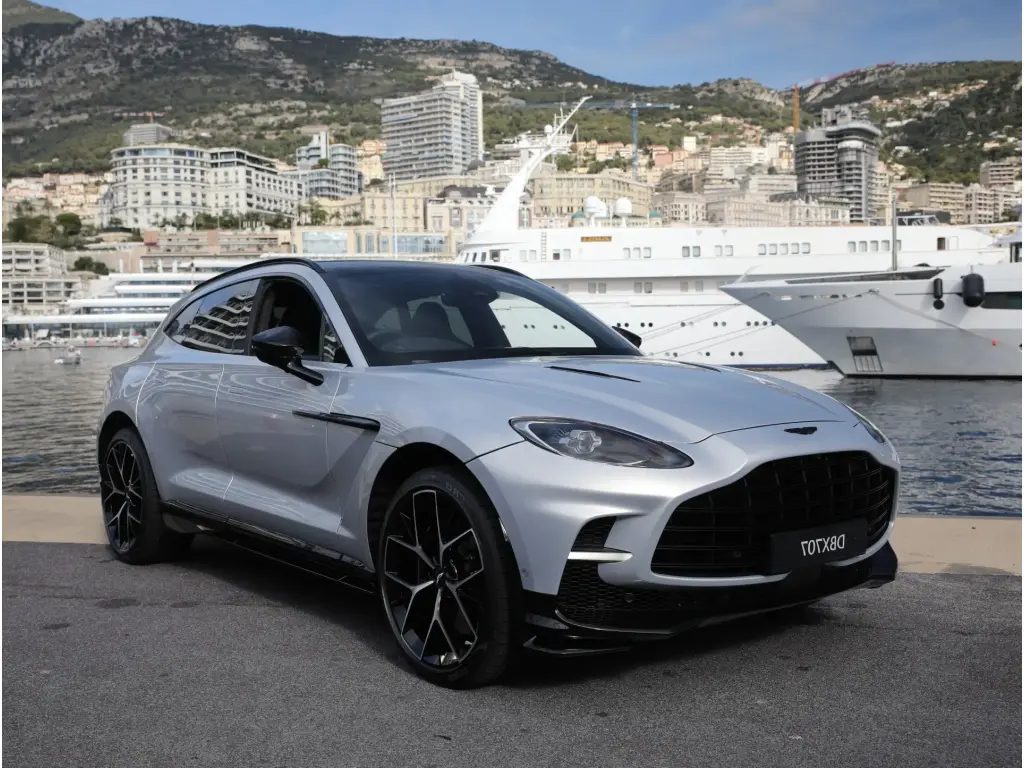 2025 DBX 707 SUV main vehicle image