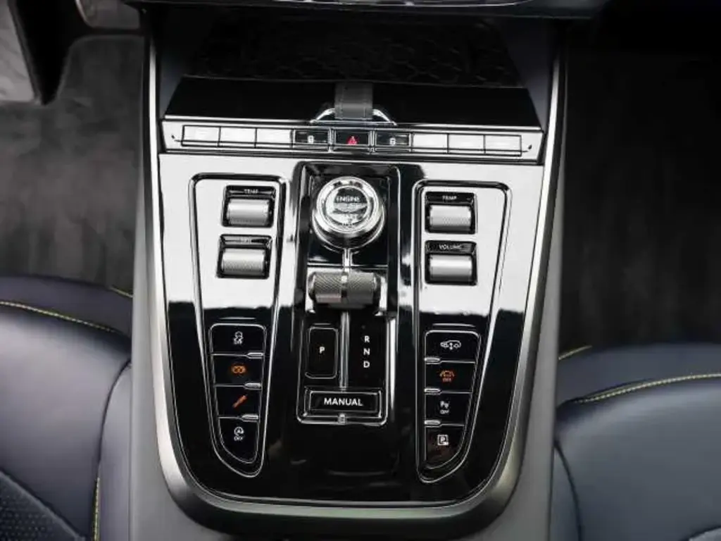 Aston Martin DBX 707 SUV 4.0 - 2024 - Joinsteer - #17