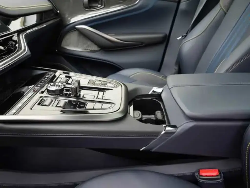 Aston Martin DBX 707 SUV 4.0 - 2024 - Joinsteer - #23