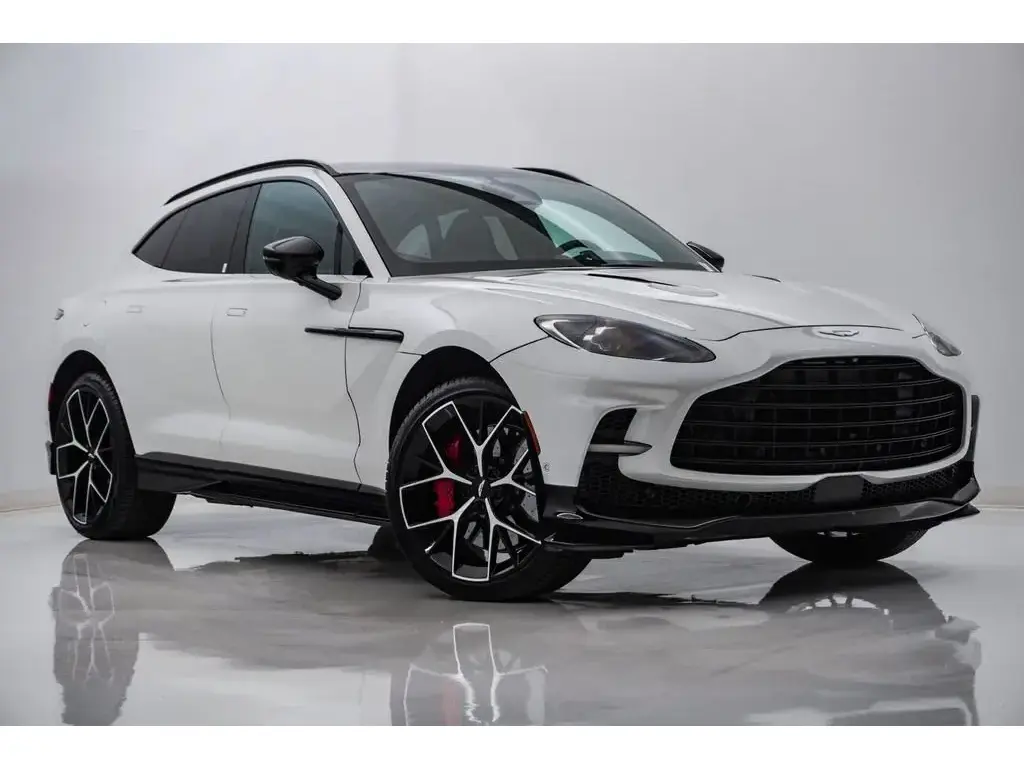 2025 DBX 707 SUV main vehicle image