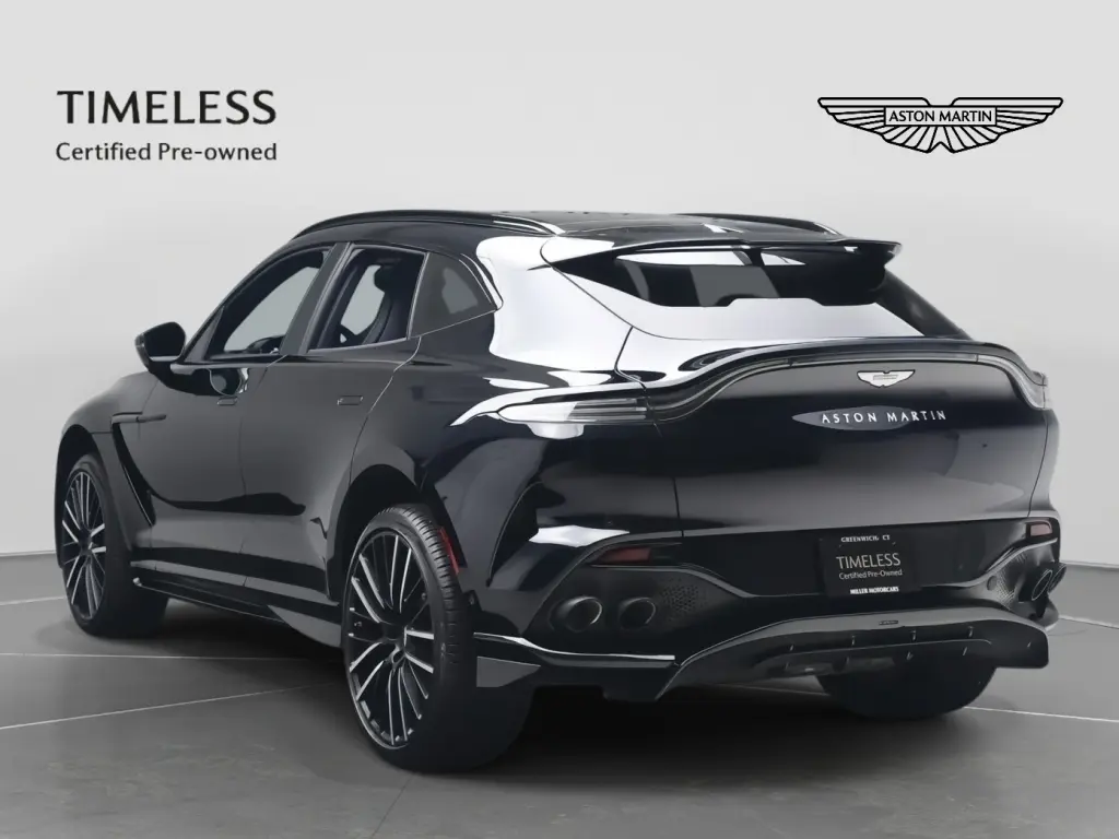 2025 DBX 707 SUV thumbnail vehicle image 1