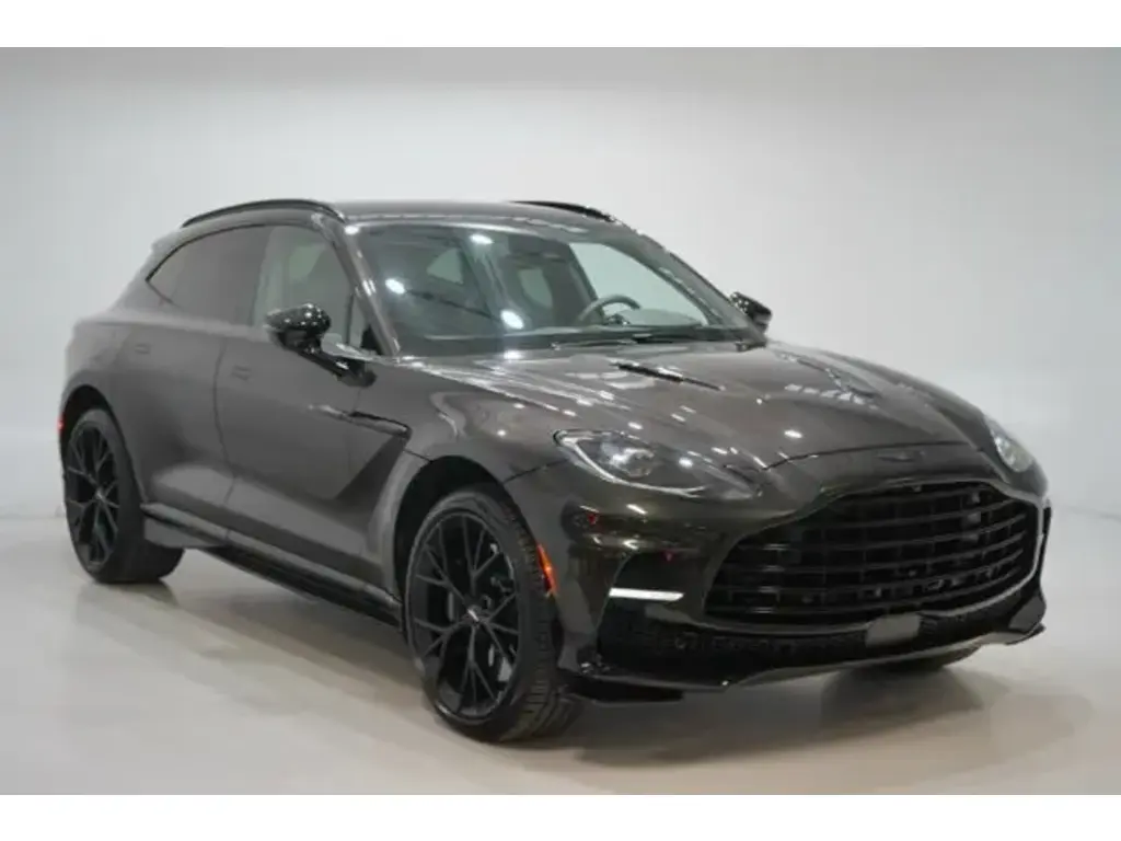 2025 DBX 707 SUV main vehicle image