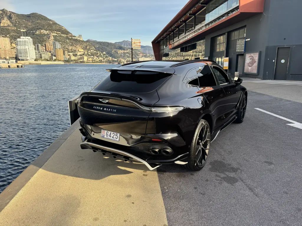 2025 DBX 707 SUV thumbnail vehicle image 1