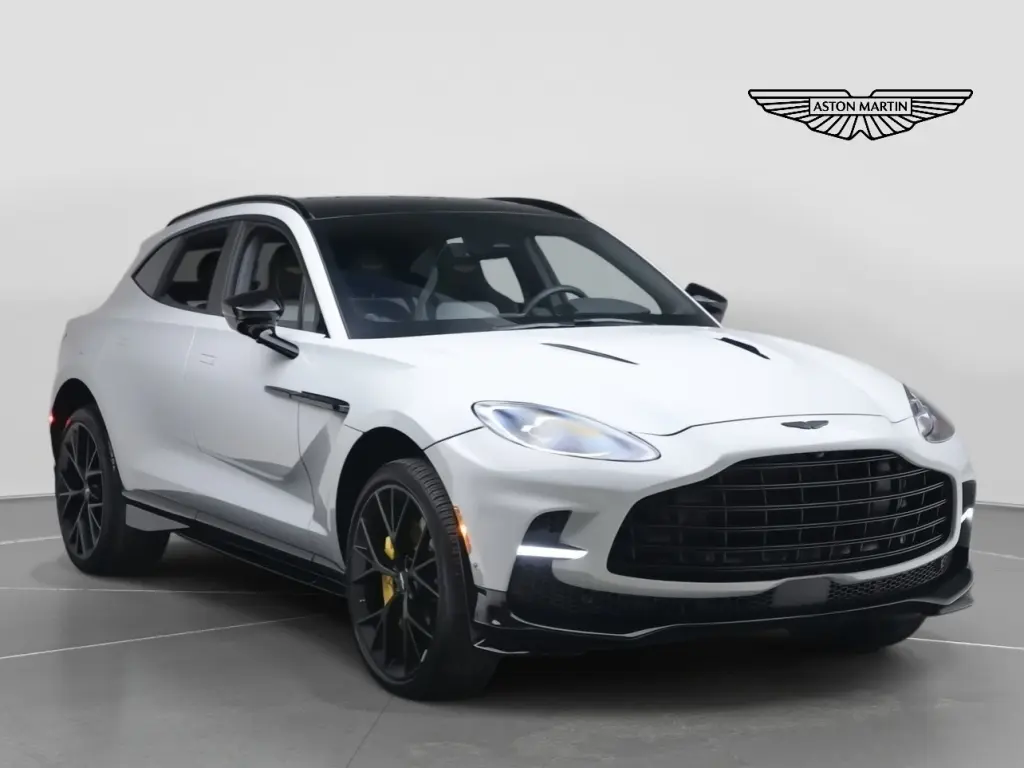 2025 DBX 707 SUV main vehicle image