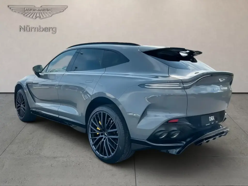 2025 DBX 707 SUV thumbnail vehicle image 1