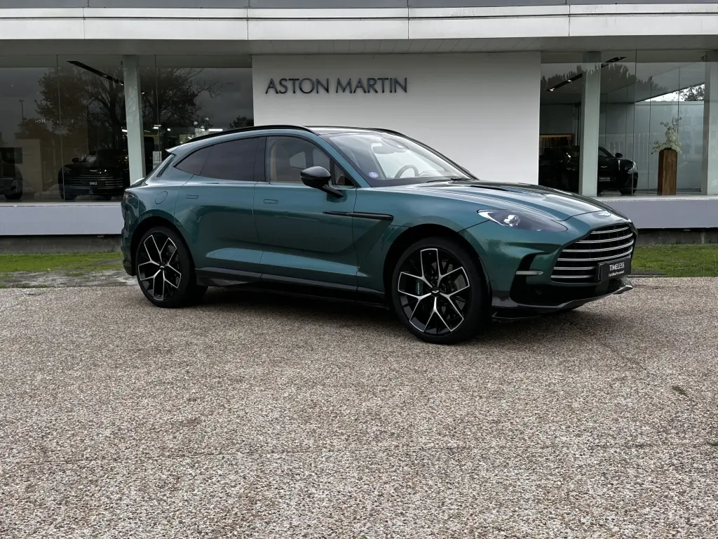 2025 DBX 707 SUV main vehicle image