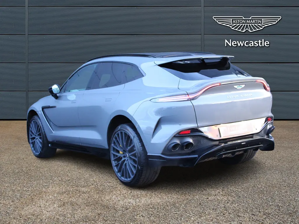 2025 DBX 707 SUV thumbnail vehicle image 1
