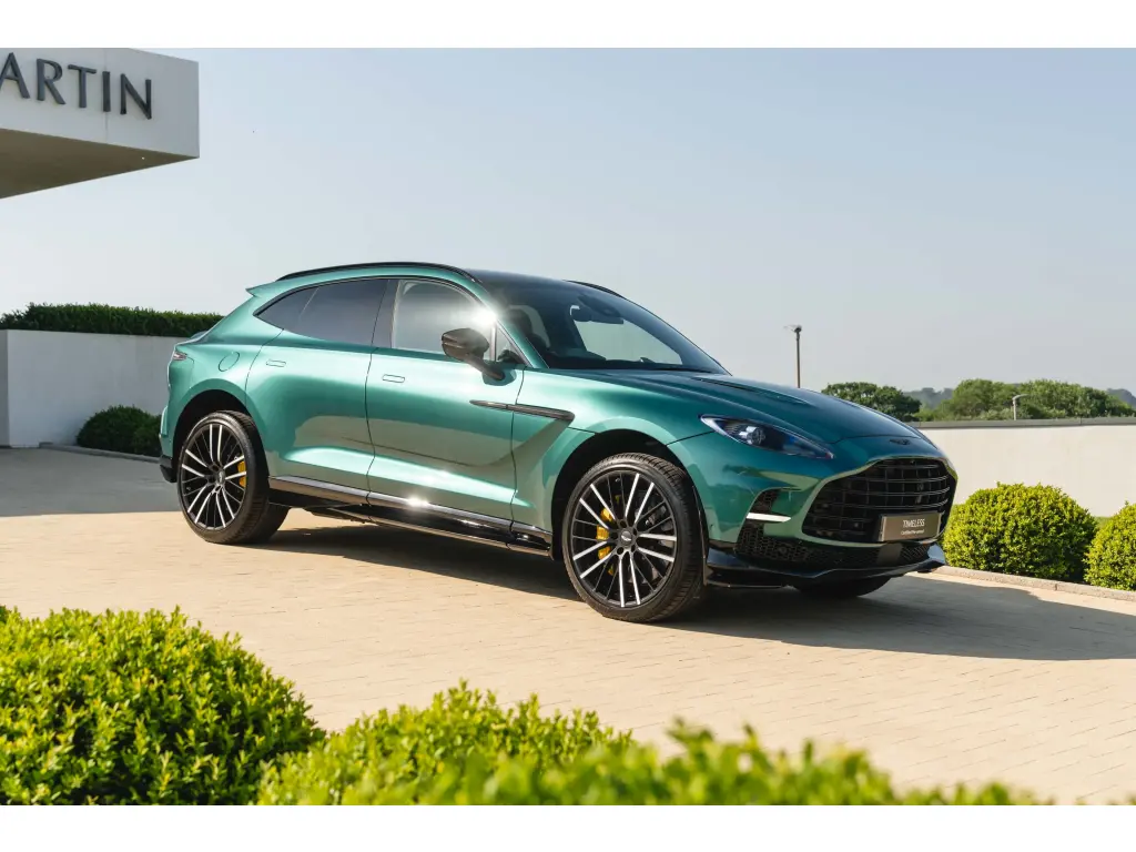 2026 DBX 707 SUV main vehicle image