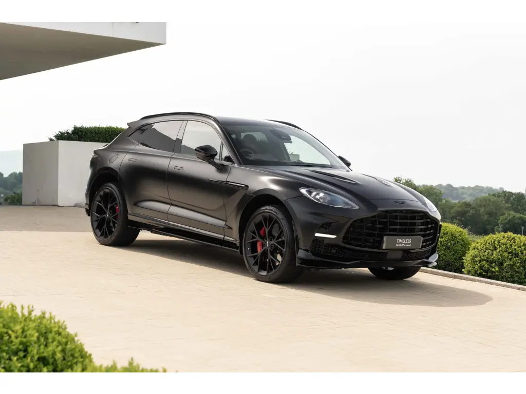 2026 DBX 707 SUV main vehicle image