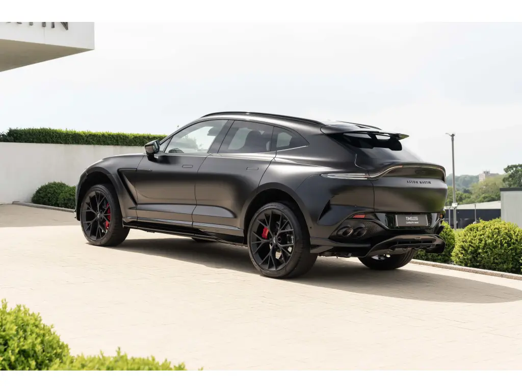 2026 DBX 707 SUV thumbnail vehicle image 1