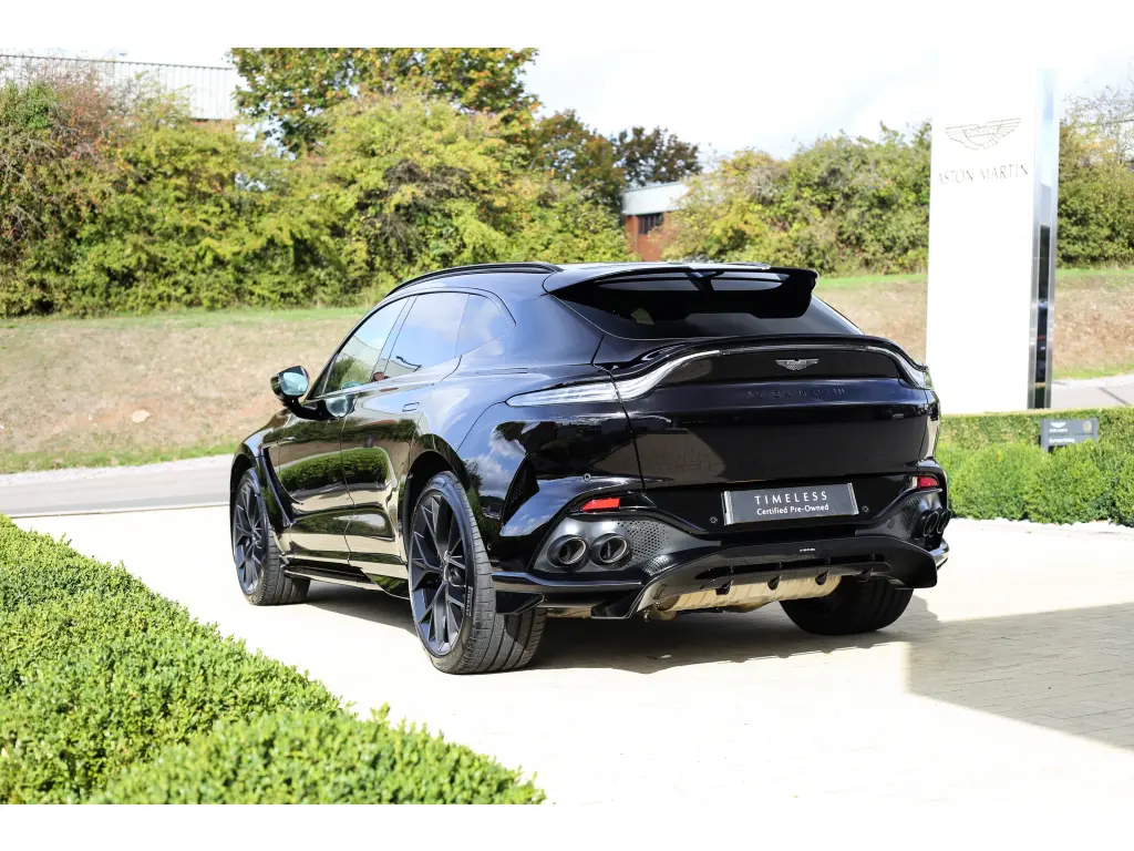 2026 DBX 707 SUV thumbnail vehicle image 1