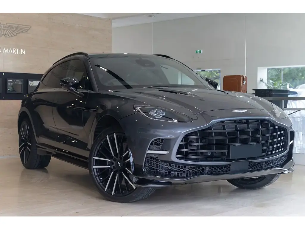 2026 DBX 707 SUV main vehicle image