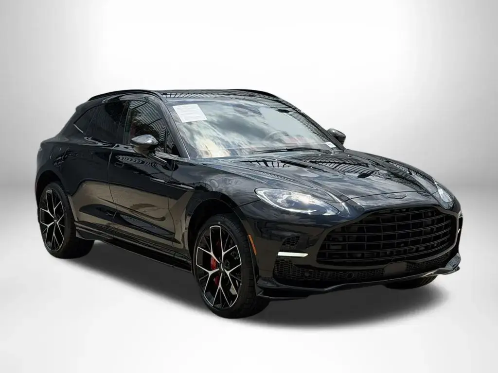 2026 DBX 707 SUV main vehicle image
