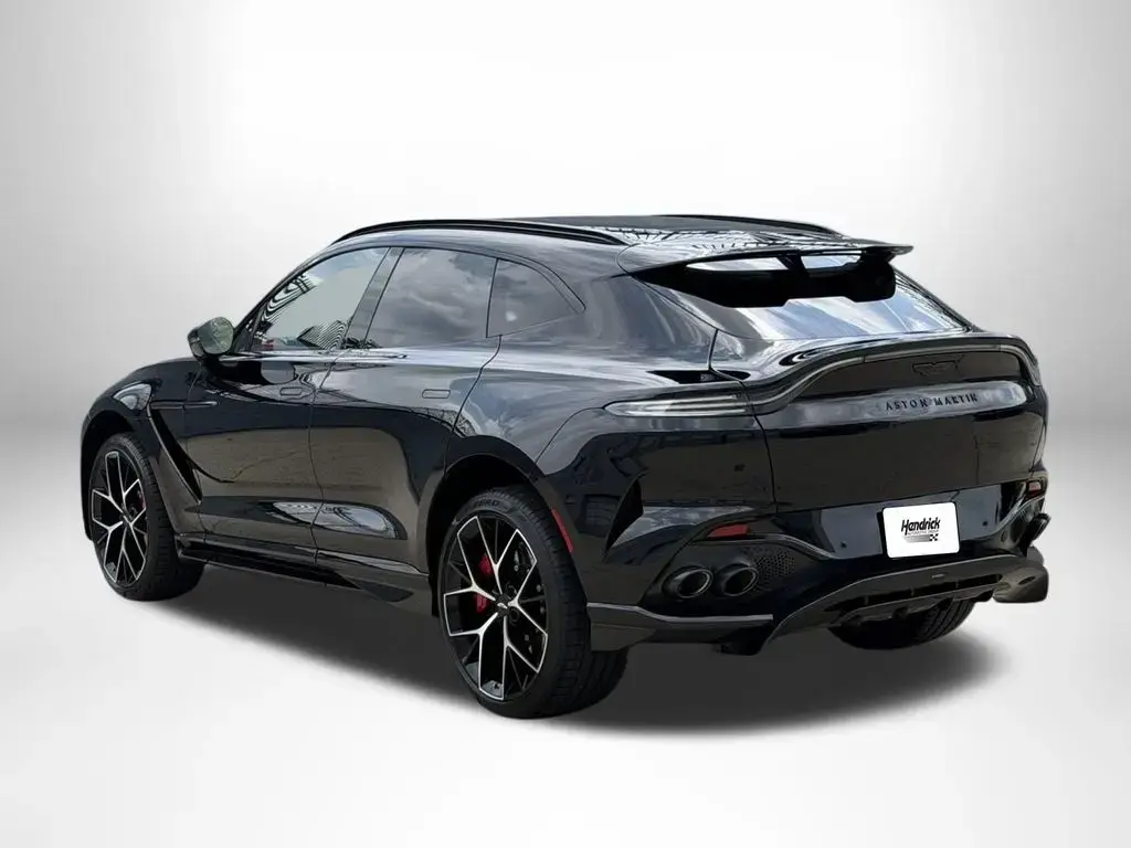 2026 DBX 707 SUV thumbnail vehicle image 1