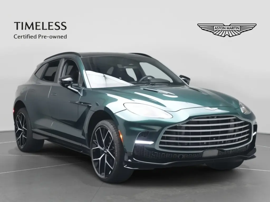 2026 DBX 707 SUV main vehicle image
