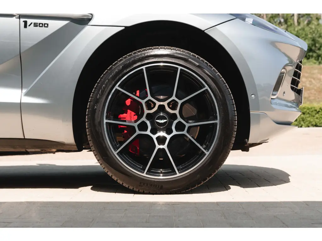 2021 DBX SUV thumbnail vehicle image 3