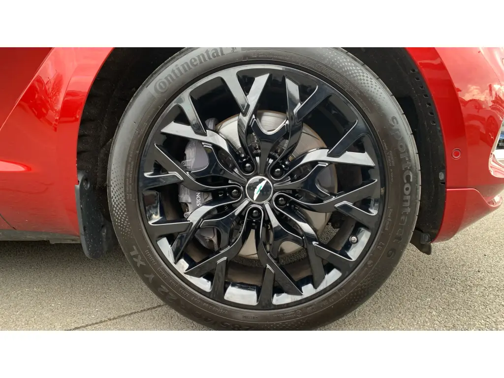 2021 DBX SUV thumbnail vehicle image 3