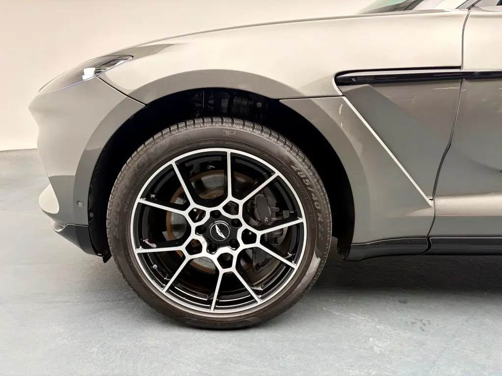 2021 DBX SUV thumbnail vehicle image 3