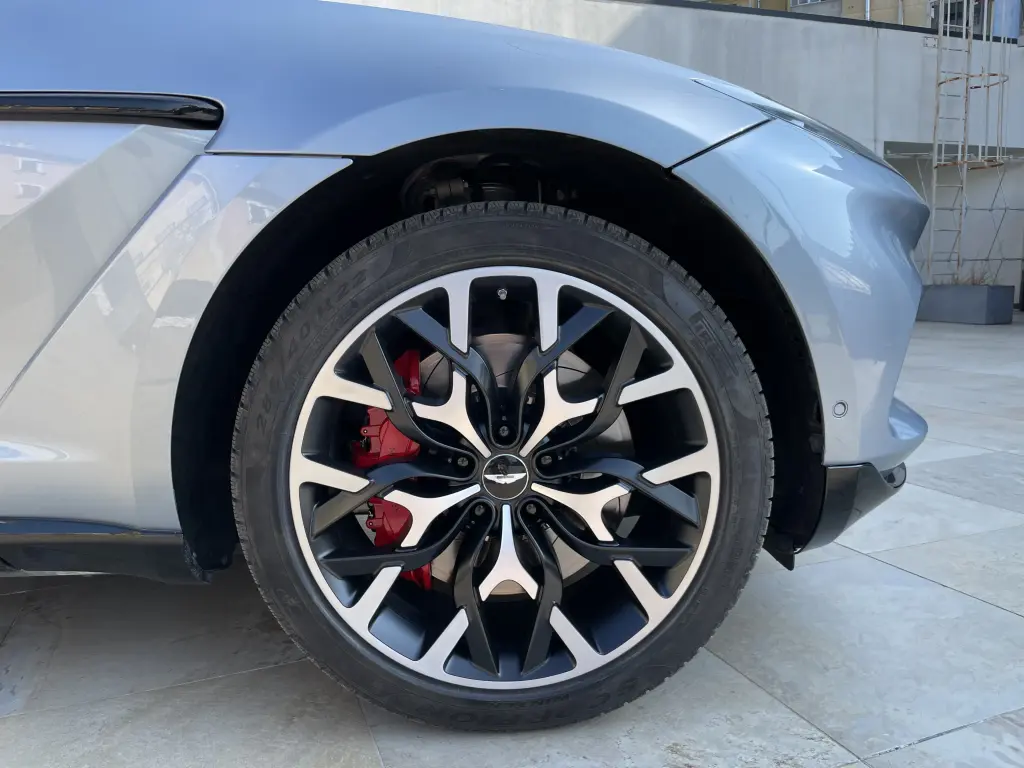 2021 DBX SUV thumbnail vehicle image 3
