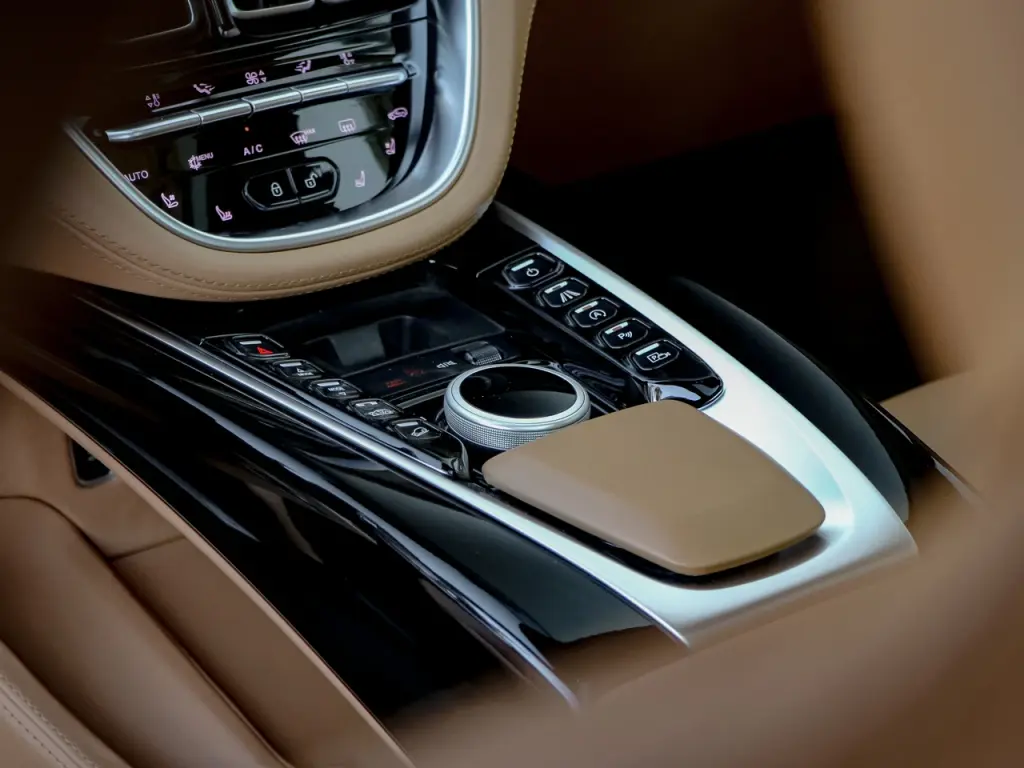Aston Martin DBX SUV 4.0 - 2021 - Joinsteer - #25