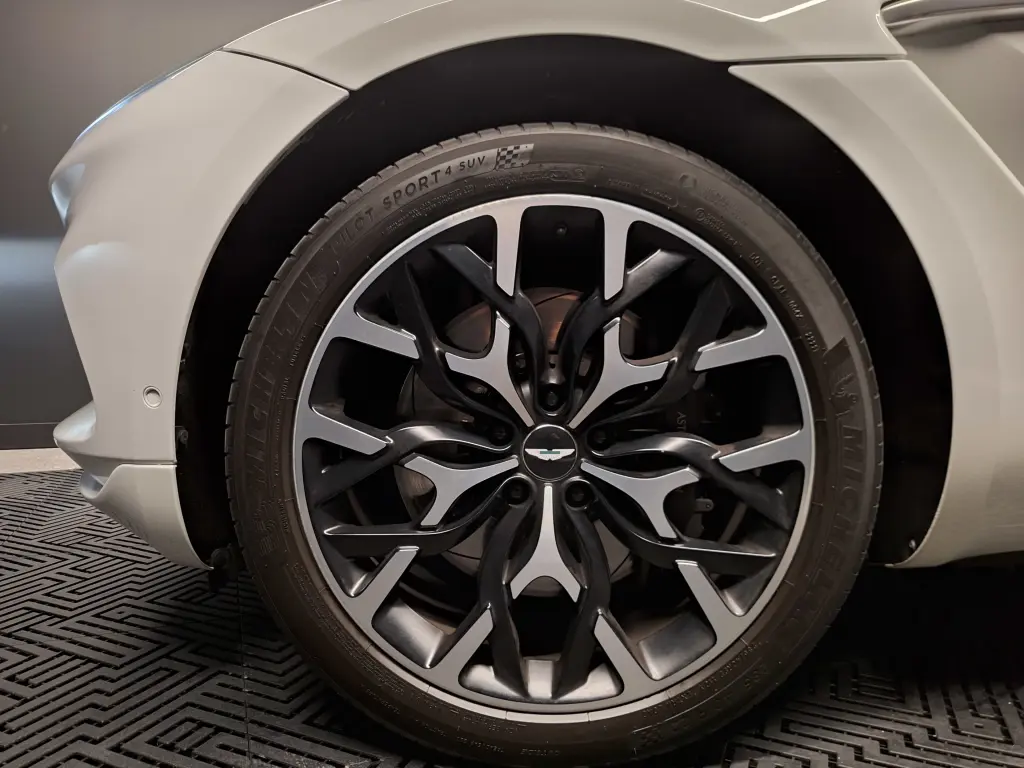 2021 DBX SUV thumbnail vehicle image 3