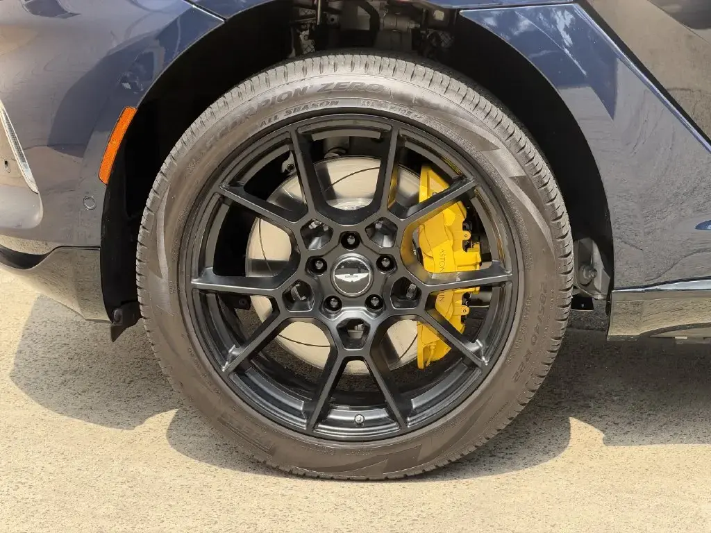 2021 DBX SUV thumbnail vehicle image 3