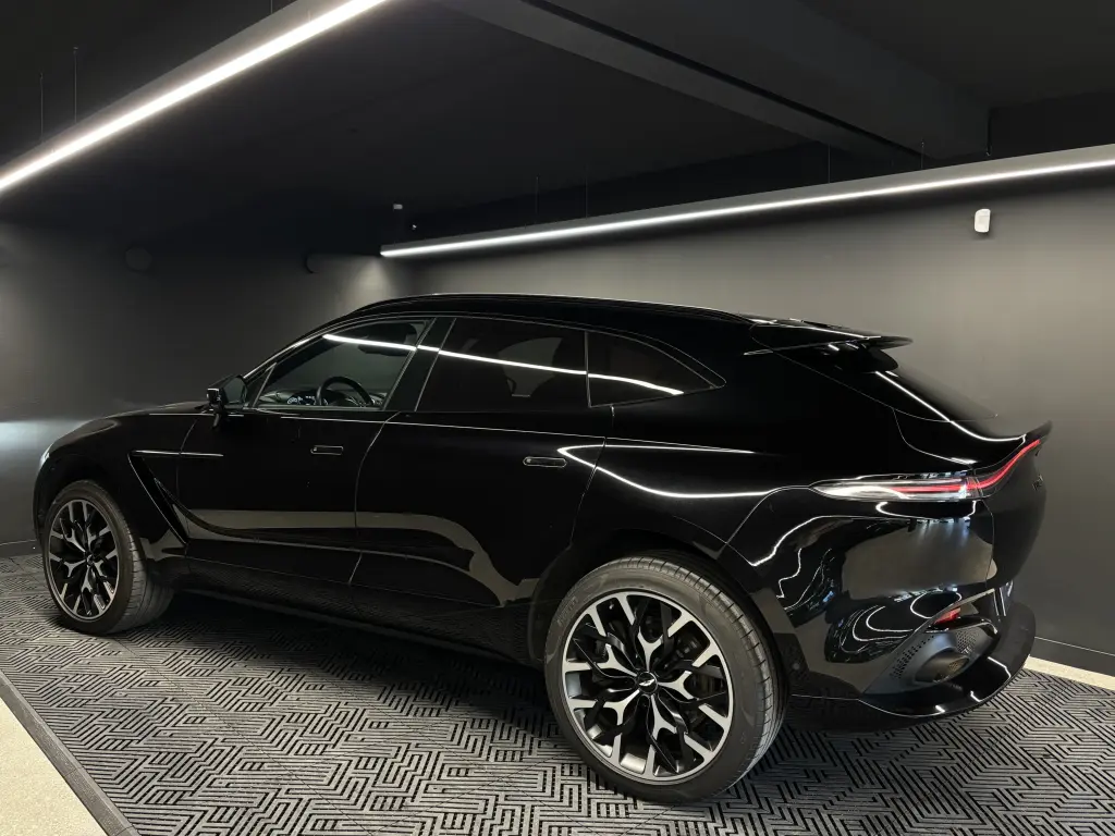 2021 DBX SUV thumbnail vehicle image 1