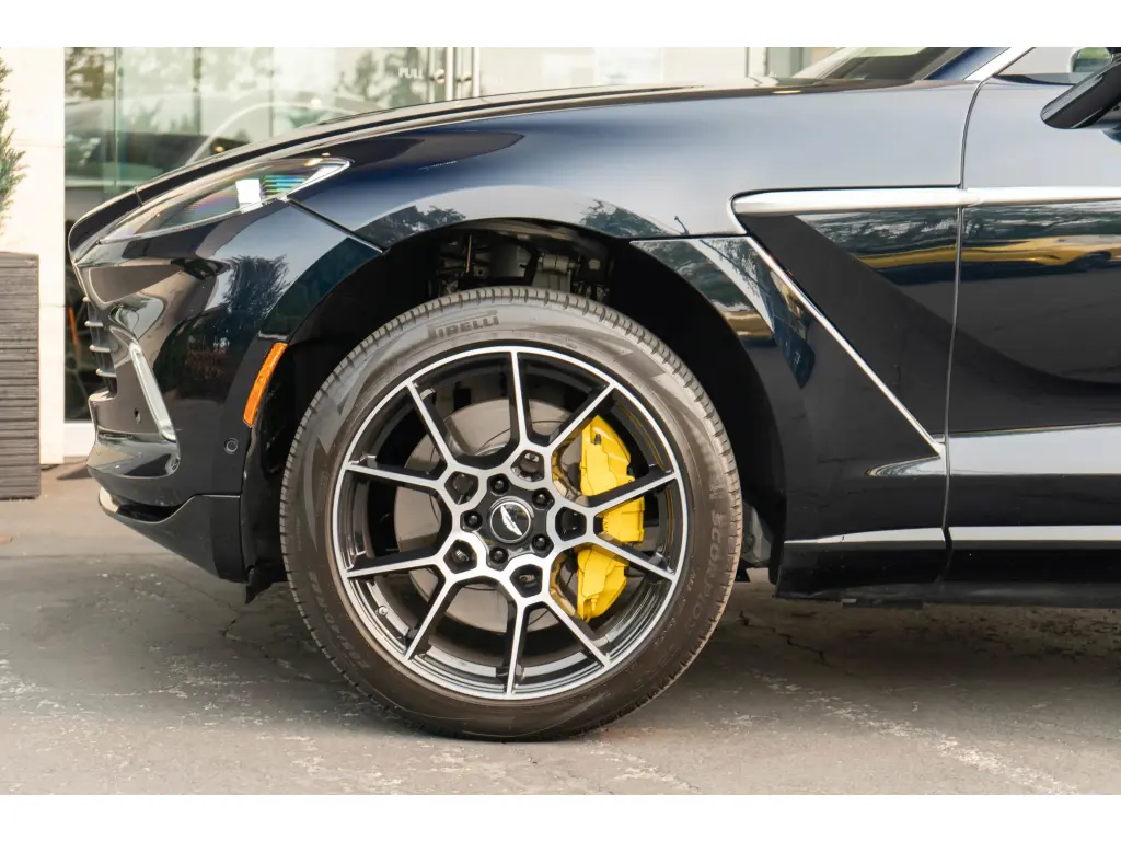 2021 DBX SUV thumbnail vehicle image 3